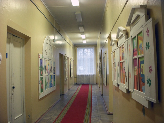 View of installation in entire hallway 