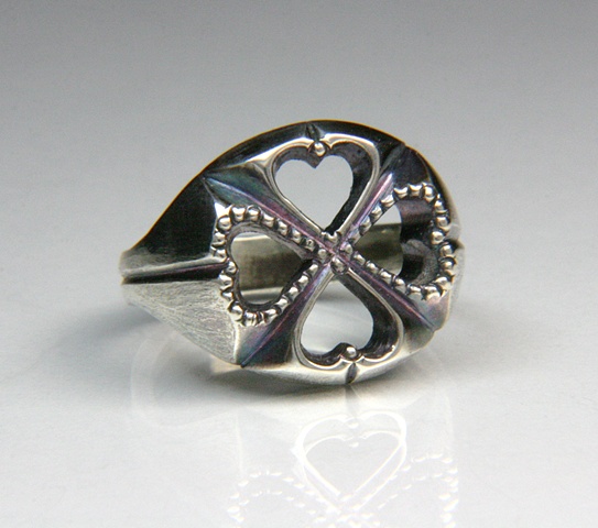 Customized Clover Ring.