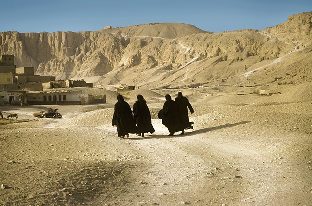 Four Women
Gurna, Egypt