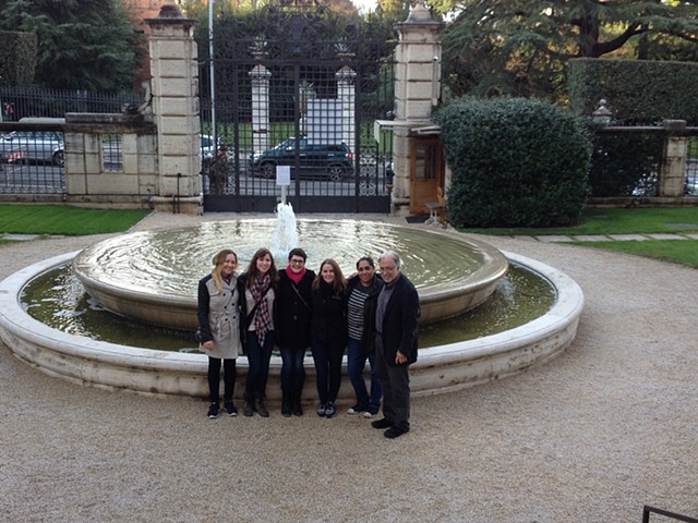 Art and Philosophy Seminar Students at the Entrance to the American Academy in Rome. March 2016