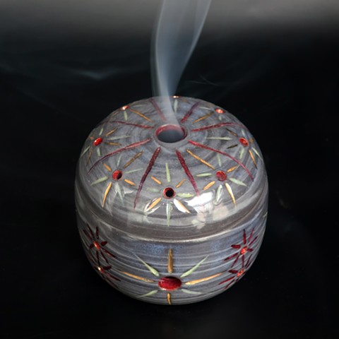 Starz Black Porcelain Incense Burner 