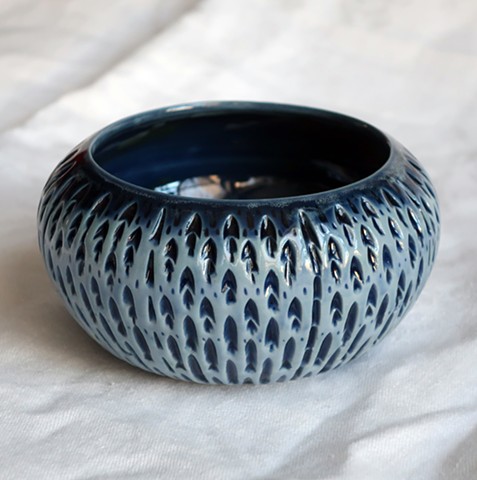 blue porcelain carved bowl