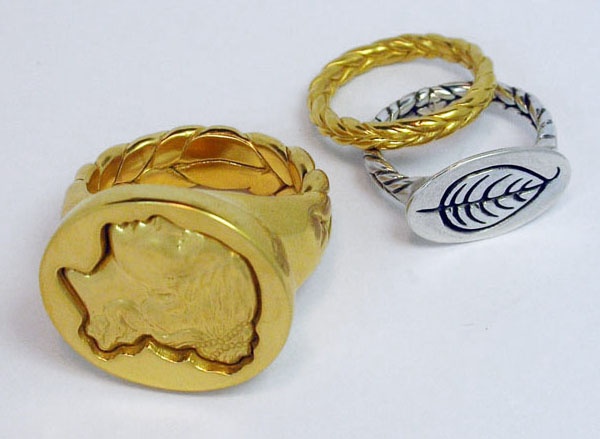 Nick & Jessica's wedding rings-22 karat gold