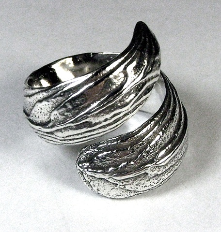 silver cuttlefish cast ring