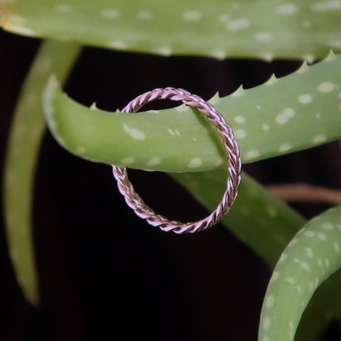 rose gold braid ring