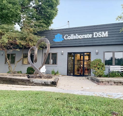 Circumscribe(Collection of Collaborate DSM, Des Moines, Iowa)