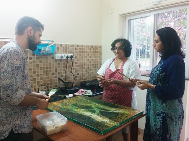 Bheti
Bangalore Studio Visit

Founded in: October 2017

Studio Visits and Artist hosted by InkSpace Studio, Bangalore