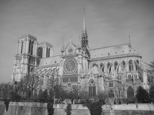 Notre Dame Cathedral BW