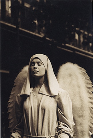 Human Statue - Angel