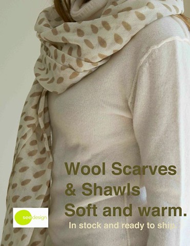 drops mushroom wool scarf