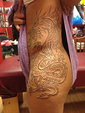A little Dragon outline ,,,, soon to be colored.