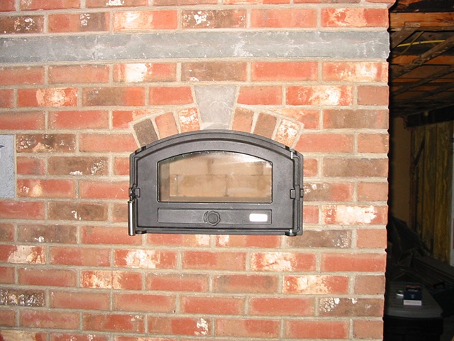 Rear facing bake oven.