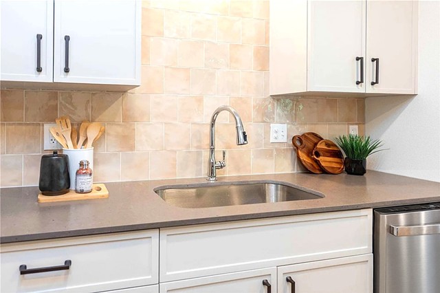 Kitchen sink