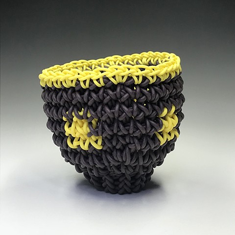 Knot Pot #25 (Spotted Yell-urple)