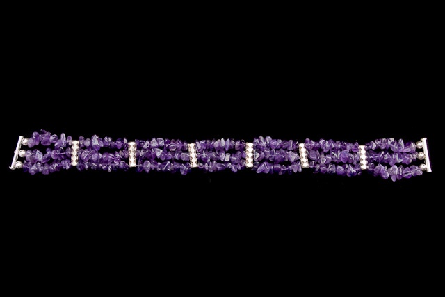 040 Amethyst and Sterling Choker