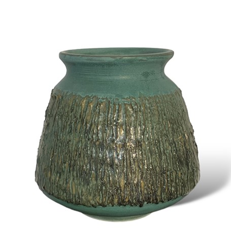 Vase, textured
