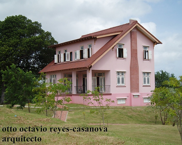 Casa Piñero, 2004