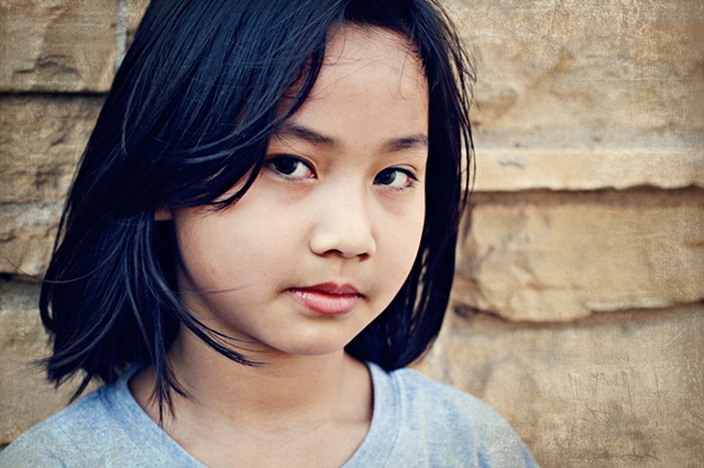 children portraiture refugee Burma
