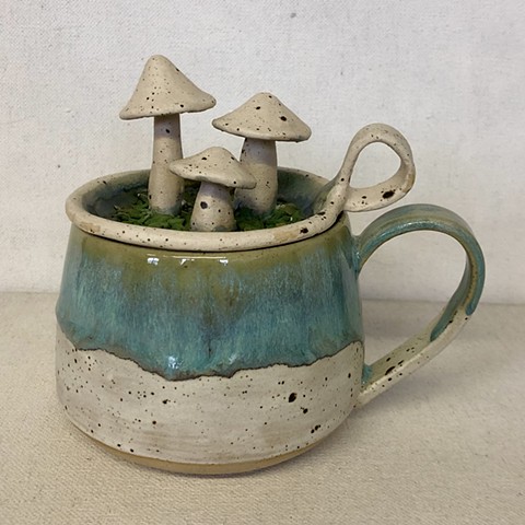 Mug with Mushroom Lid