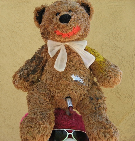 Teddy Bear Totem Detail