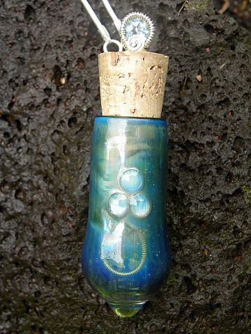 custom bubble wand necklace with aquamarine