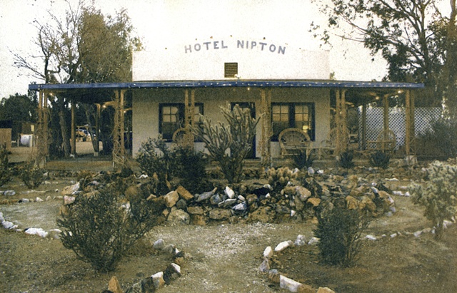 Hotel Nipton_2of3