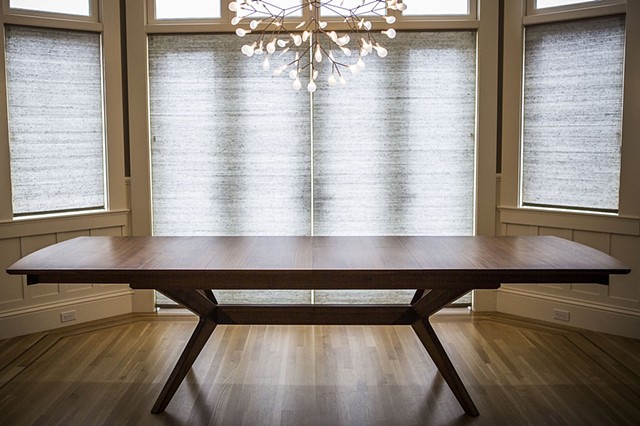 XX Table  
Dining Table - Extension Version
