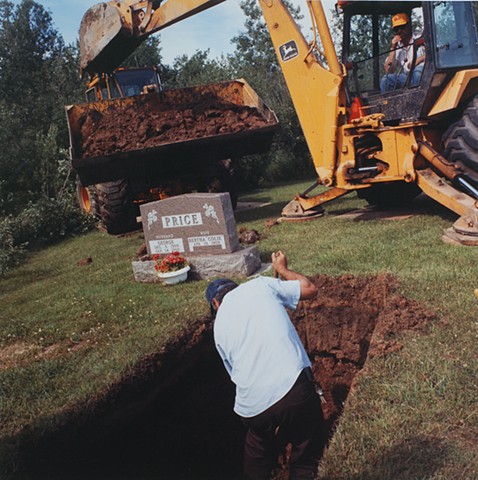 Burying Aunt Colie, Lakeview Cemetery, Buhl, Minnesota 1993