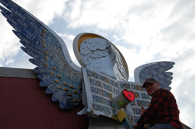 collaborative public art project using recycled materials with community by Joe LaMantia