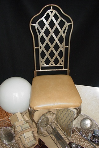 Vintage Collectible Objects & 
Interior Appointments
