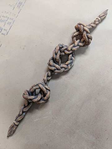 3 knots