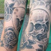 Skull and Roses
