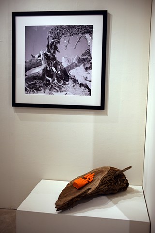 Disconnected - gallery installation