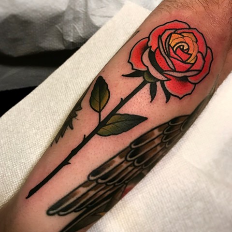 rose tattoo by tattoo artist dave wah at stay humble tattoo company in baltimore maryland the best tattoo shop in maryland and east coast