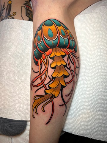 jellyfish tattoo by dave wah