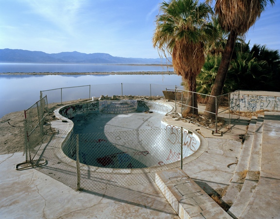 dry pool, North Beach