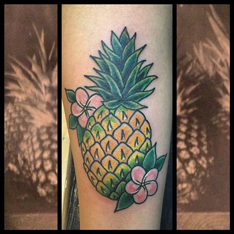 Pineapple Tattoo - Lahaina, Maui