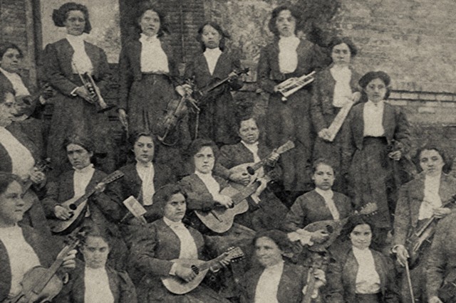  Saint Ursuline Girls Orchestra