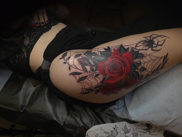 thigh rose with webs, goth
