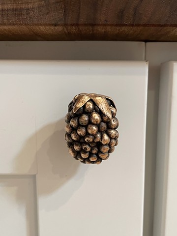 blackberry cabinet pull