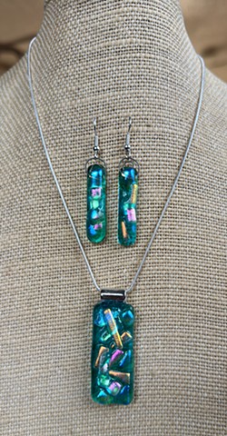 Aqua Sizzle necklace