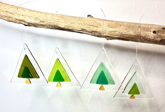 Triangle Trees in Greens
