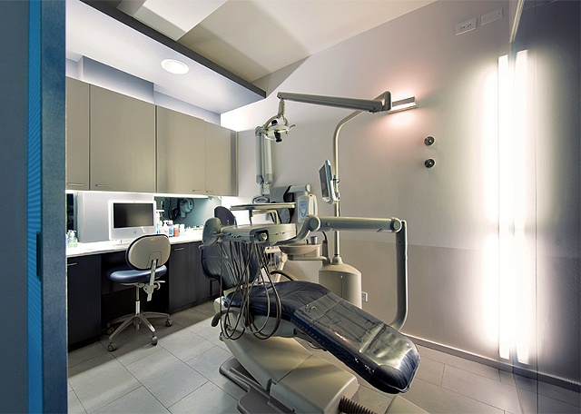 E. 40th St. Dental Office, modern dental office,  operatory, by Doug Stiles Interior Design