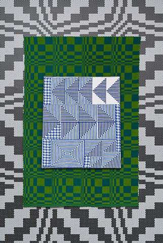 On Pattern (01)