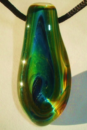 Brad Dinns 
Borosilicate Pendant