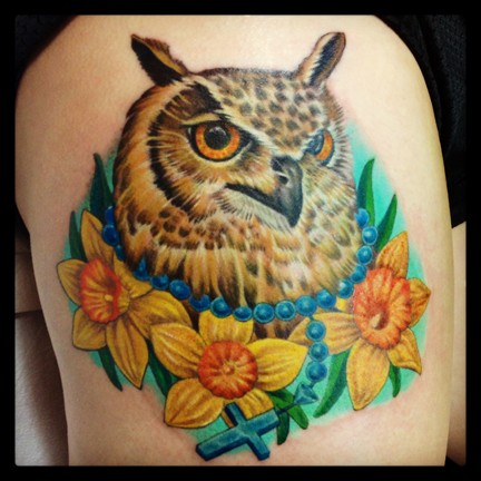 Owl Tattoo, Color tattoo, Lovecraft tattoo, Laura Usowski, Memorial Tattoo, Daffodil Tattoo, Flower Tattoo