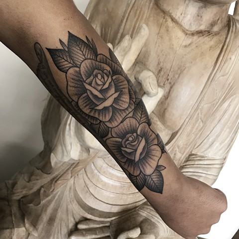  Roses to adorn the forearm. 