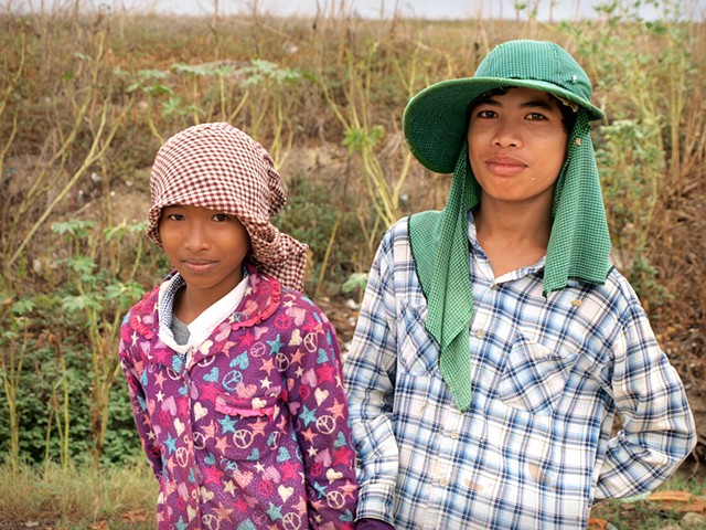 Two Khmer workers