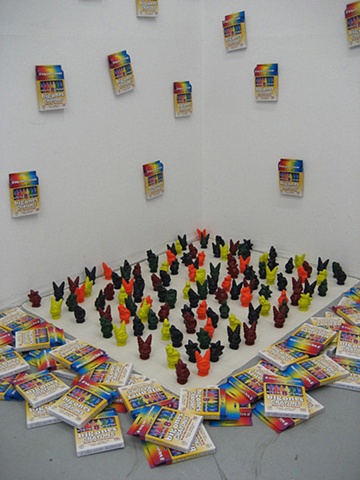 Crayon Heads-Installation