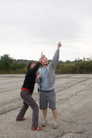 “Let’s Go Make and Fly a Kite” with Linn Edwards & Brian Bell at Floyd Bennett Field